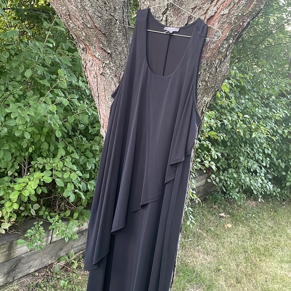 Lisa Rinna Collection Dresses & Skirts - Lisa Rinna collection - maxi black sleeveless dress w/angled sash front 1X